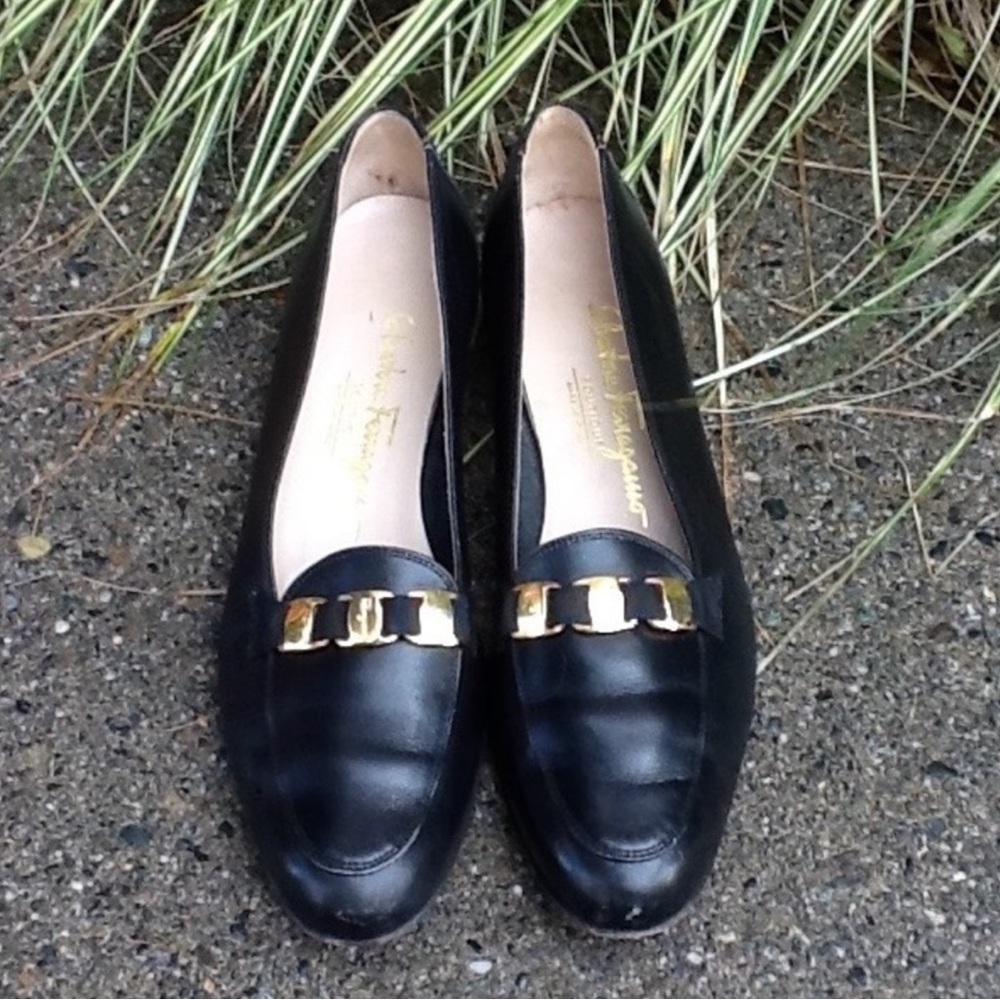 Salvatore Ferragamo Flats - Picture 2 of 6
